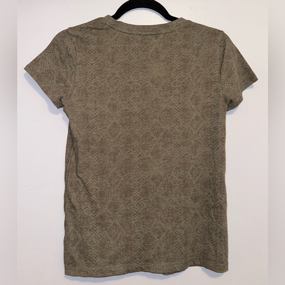 Athleta Crew Neck - Snake Skin Print - Picture 2 of 5